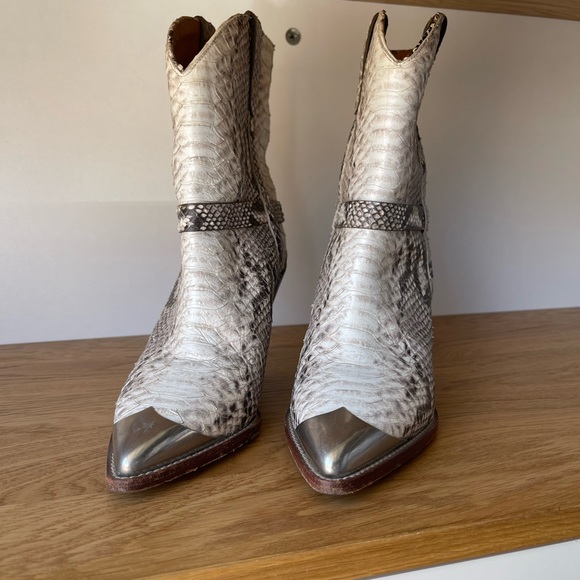 Isabel Marant snakeskin booties - Picture 6 of 15